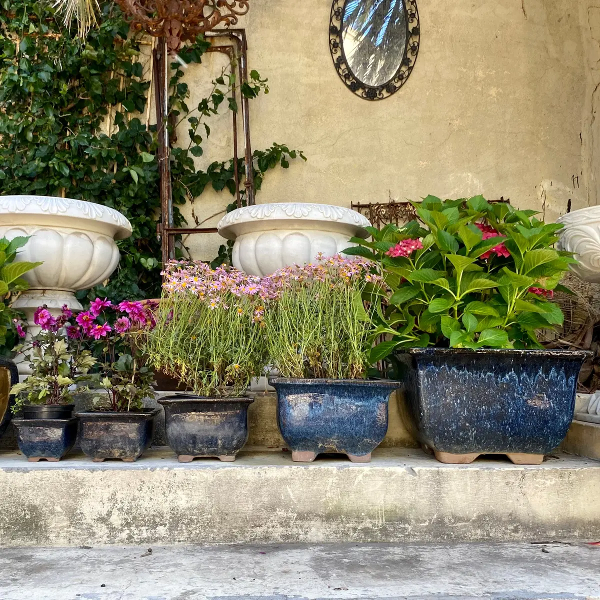 Beautiful Asian Style Terracotta Glazed Planters 1
