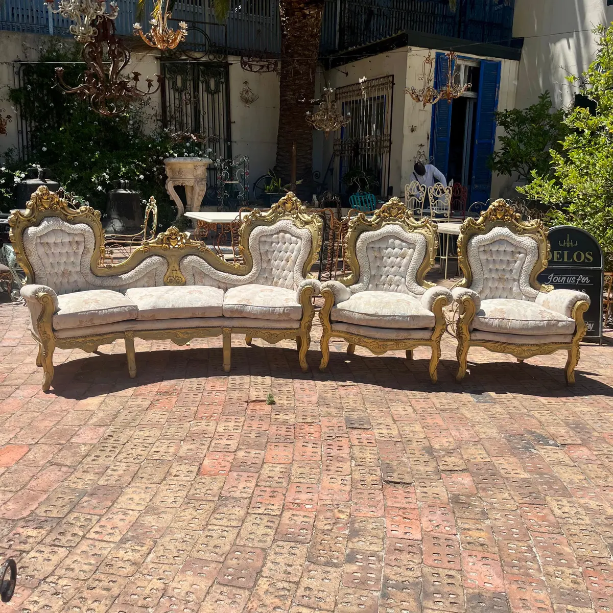 French Giltwood Tufted Salon Ensemble In Ivory Brocade 1