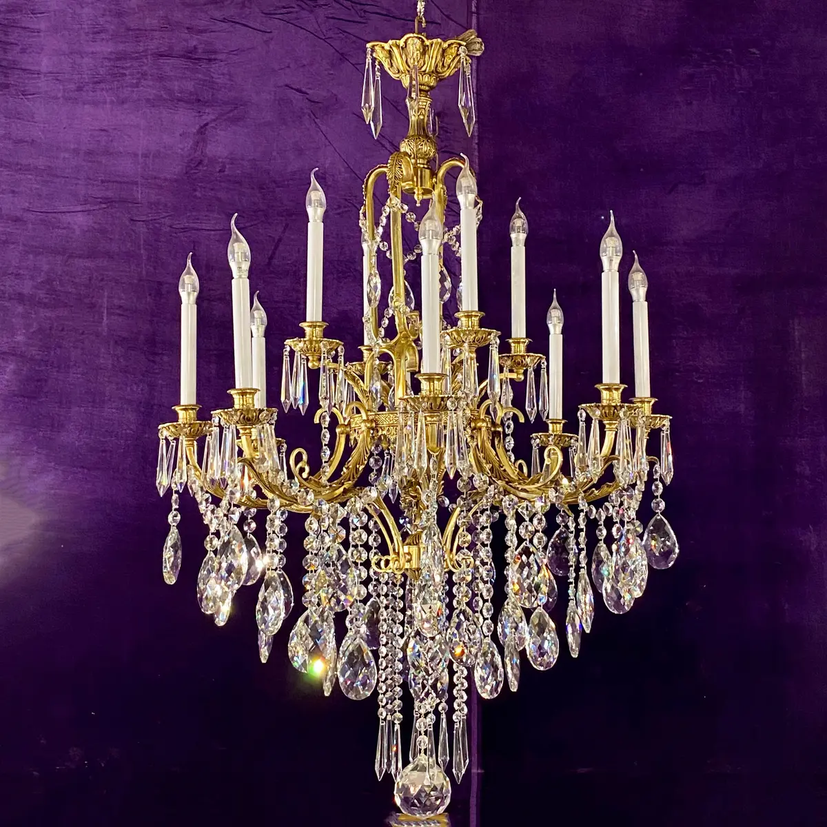 Beautiful And Large Delos Custom 12 Arm Chandelier 1