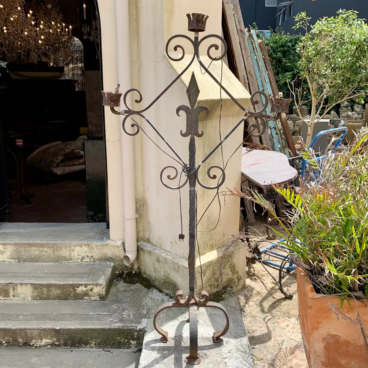 Grand Wrought Iron Outdoor Electrical Candelabra 1