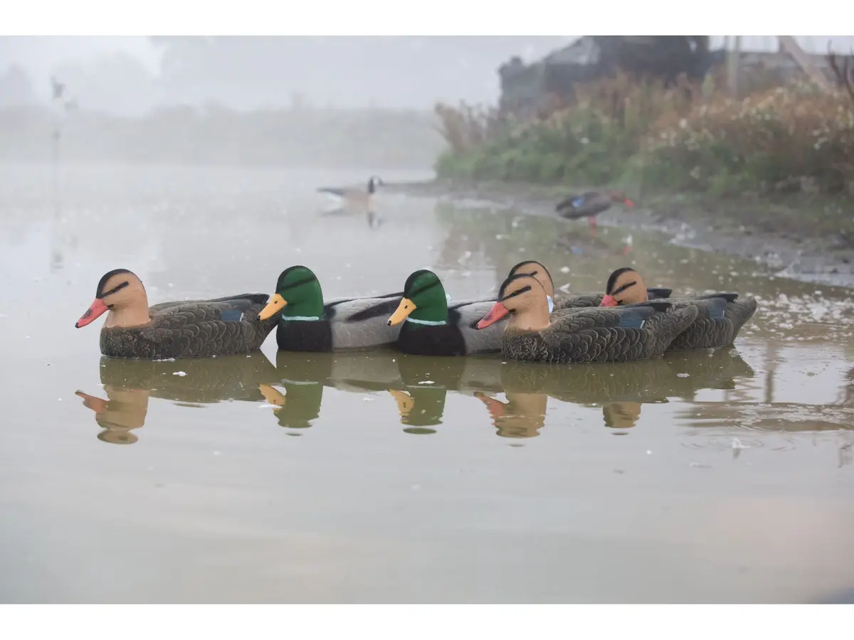 Game On Magnum 20" Mallard Flocked Body Decoy Family: 6-Pack 1