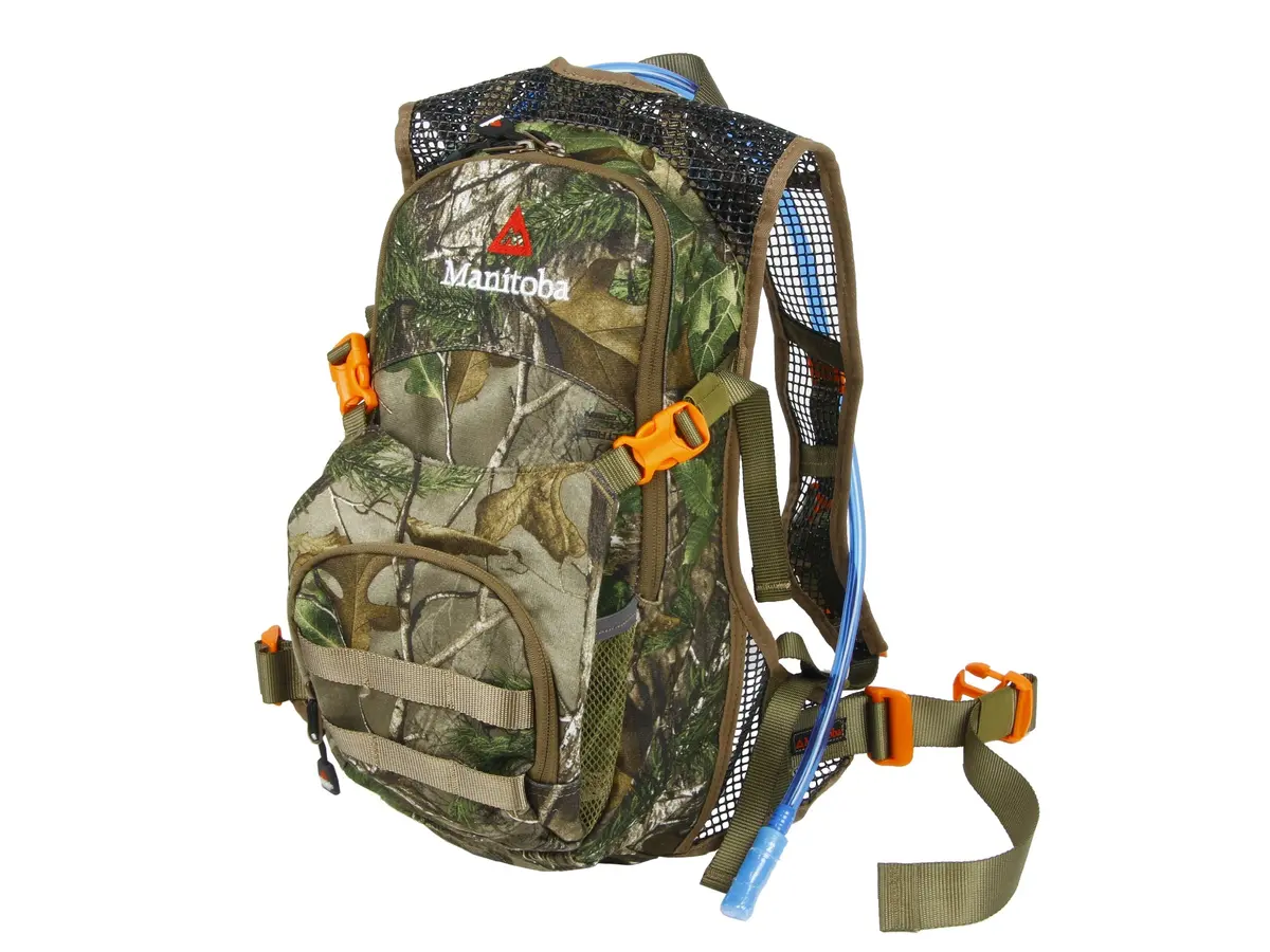 Manitoba 8 Litre Scout Pack With Bladder: Realtree Camo 1