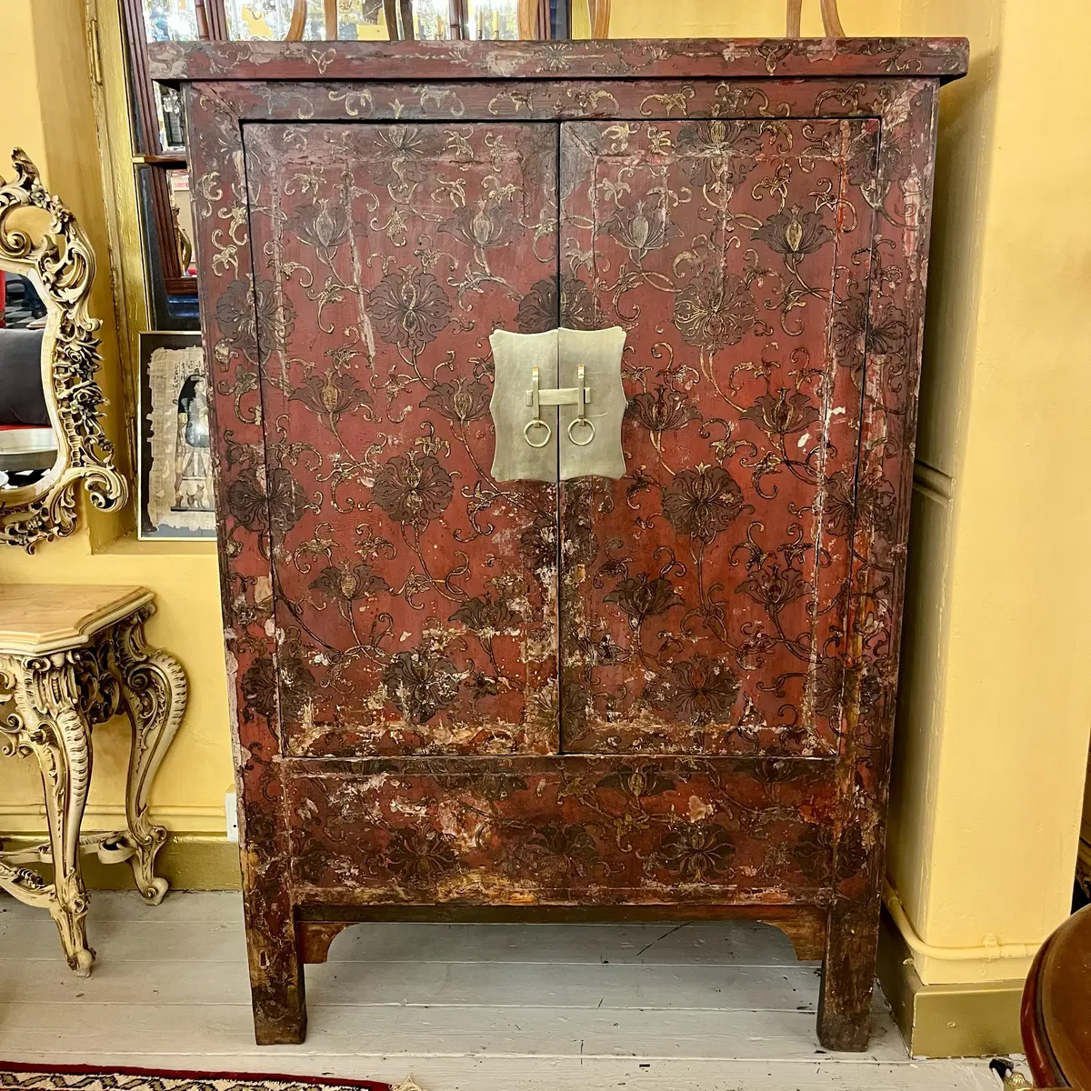 Chinese Red Lacquer Cabinet With Gilt Floral Decoration, Late Qing Dynasty - Sold 1