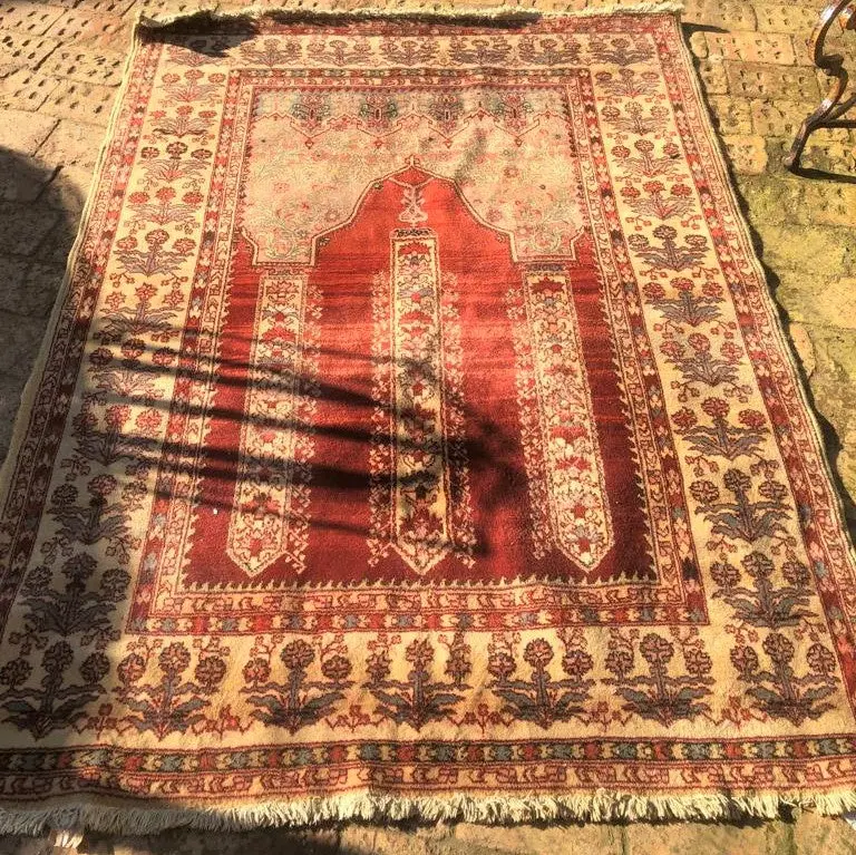 Stunning Vintage Carpet - Sold 1