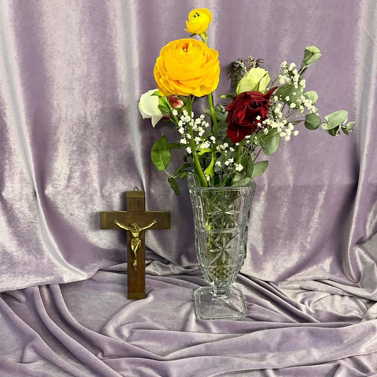 Bronze Corpus Crucifix On Wooden Cross 1