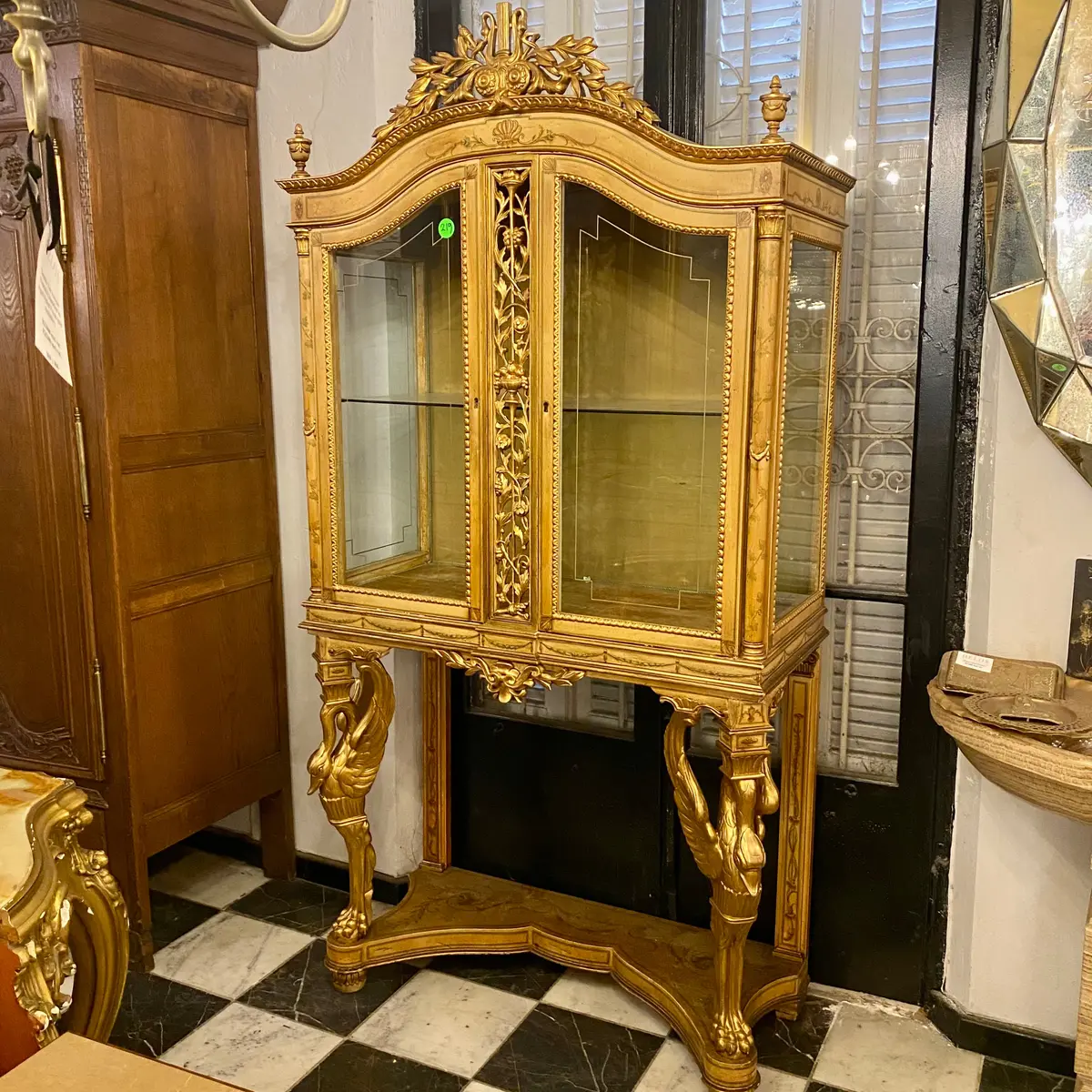 Magnificent Empire Display Cabinet 1
