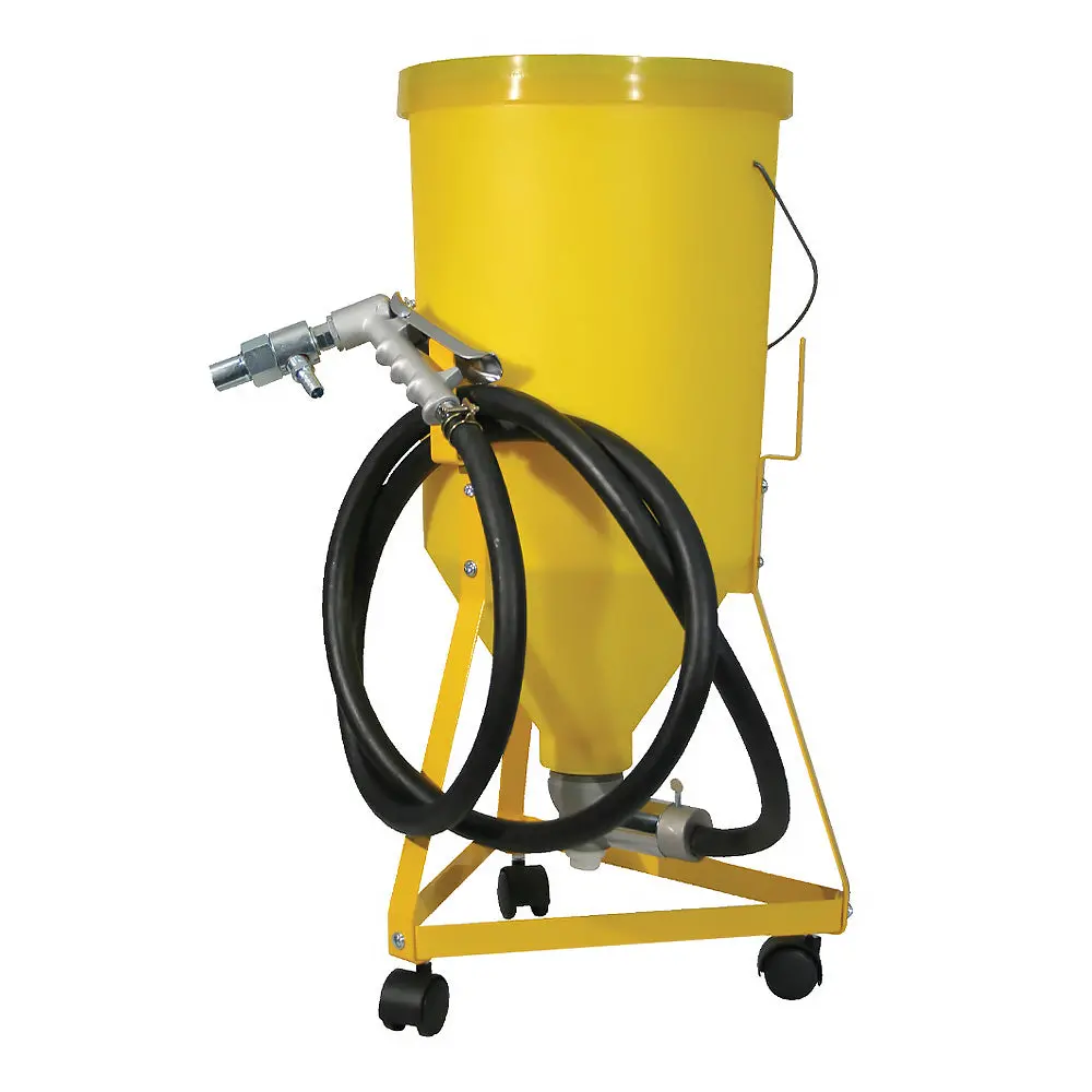Workquip 5 Gallon Abrasive Blasting Pot With Gun And Hose Sandblasting 1