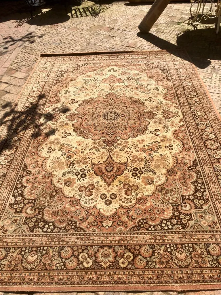 Dusty Pink And Brown Vintage Rug 1