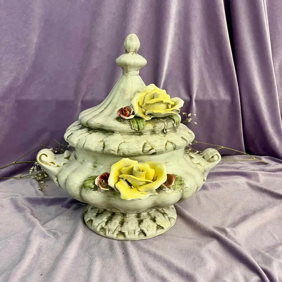 Capodimonte-Style Floral Tureen With Lid 1