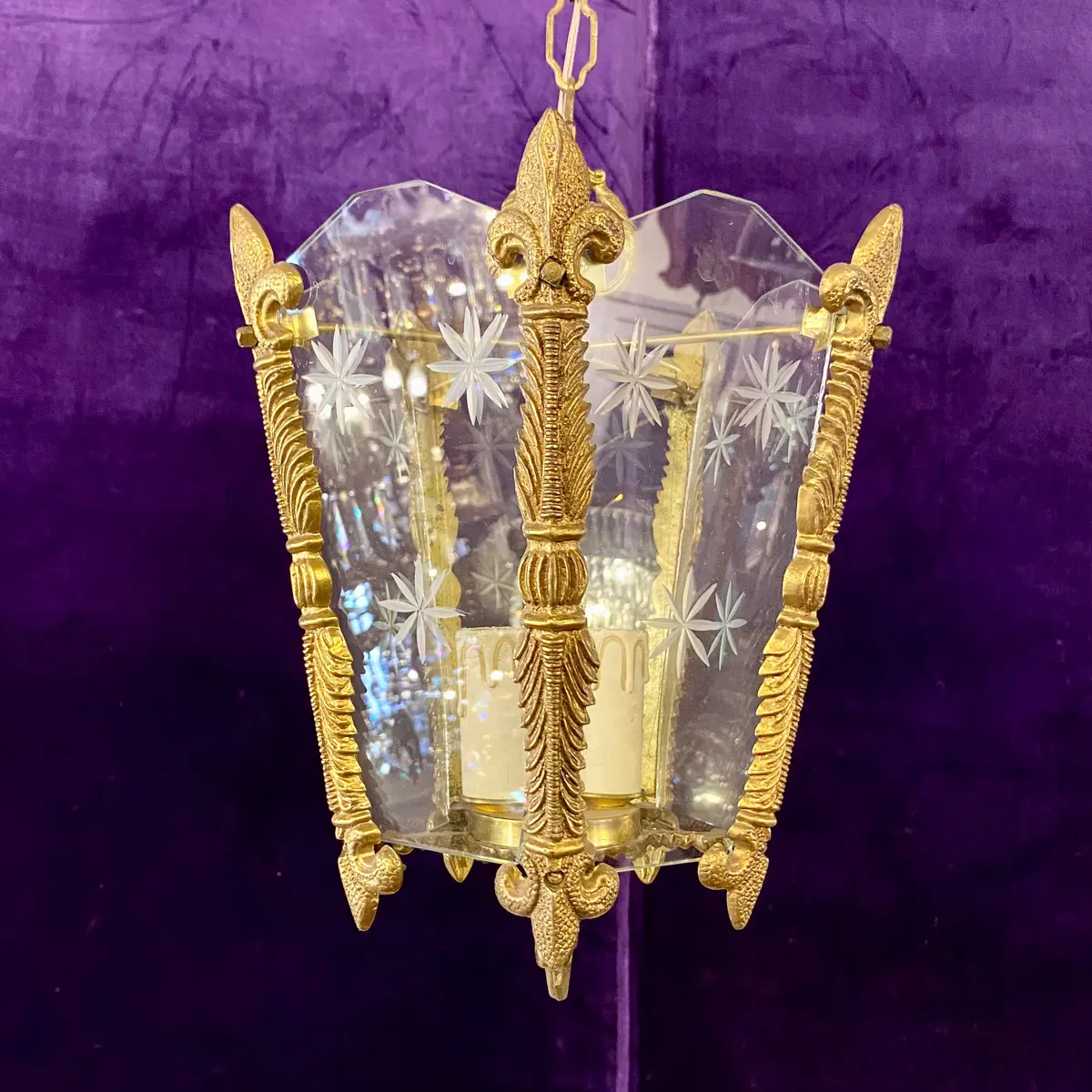 Aged Brass Lantern With Etched Star Bursts 1