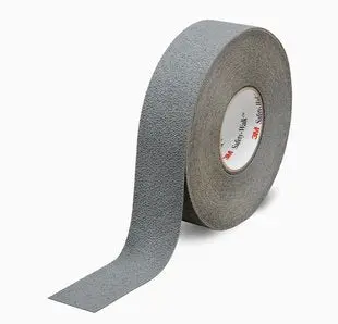 3M 370 Safety Walk Medium Resilient 2" X 60Ft Grey 1