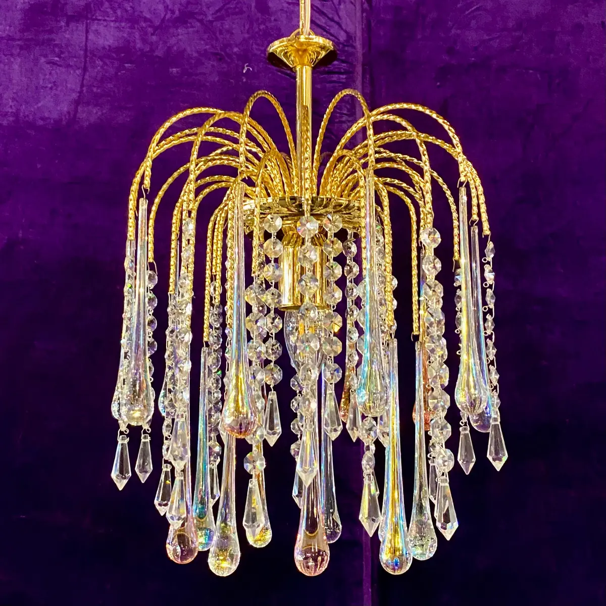 Stunning Venini Chandelier With Iridescent Crystals - Sold 1