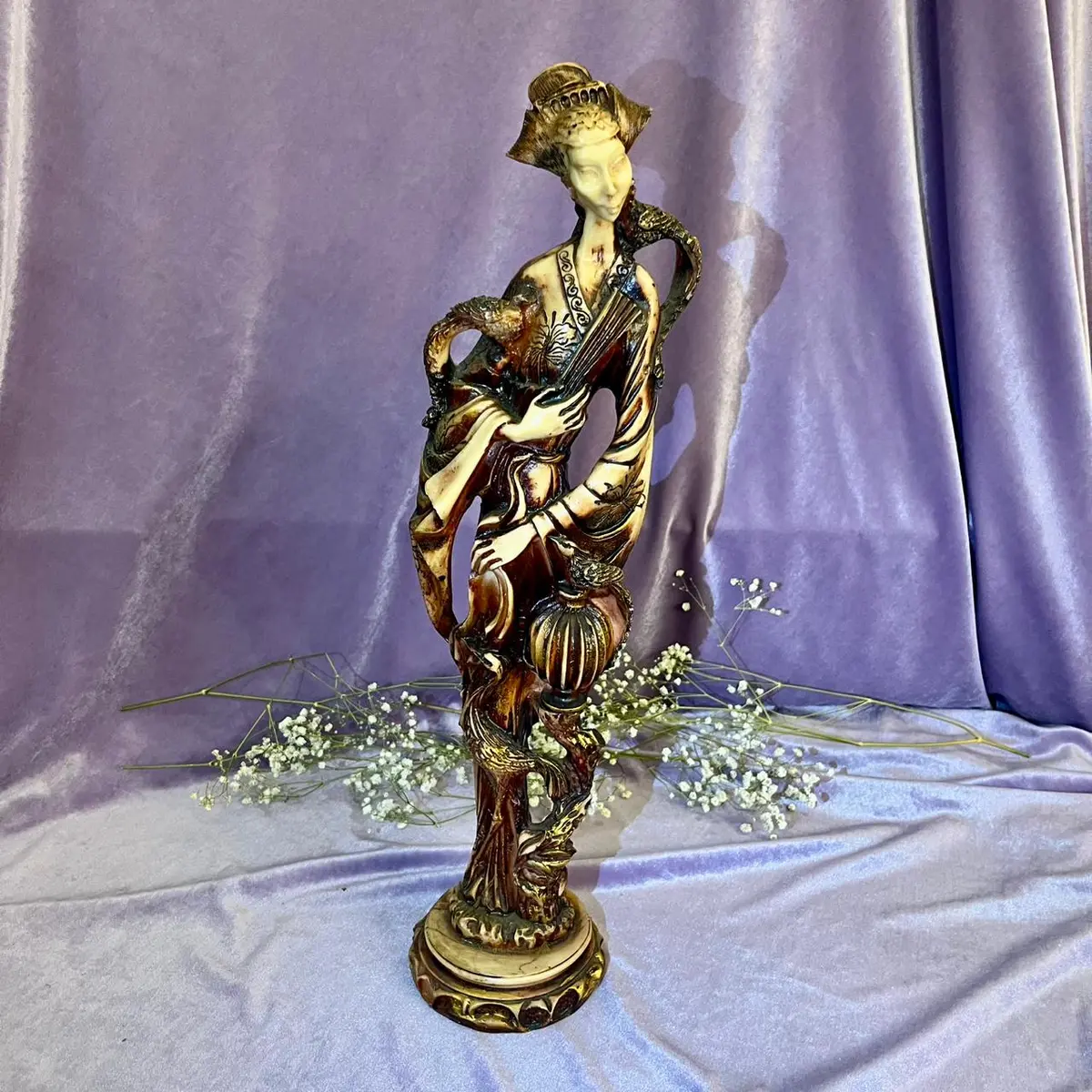 Pair Oriental Ladies With Phoenix Statues 2