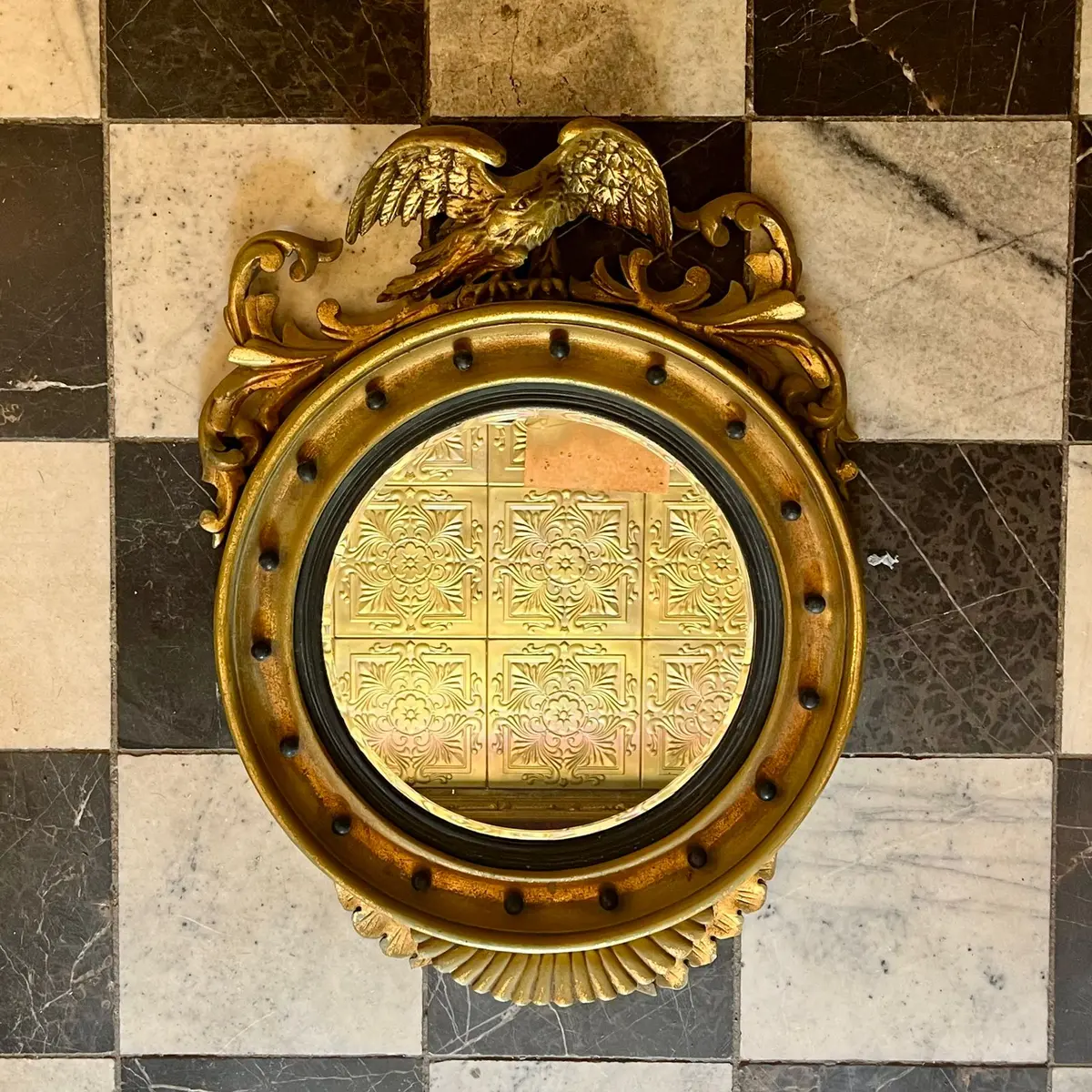 Vintage Gold Round Mirror Adorned With An Eagle 1