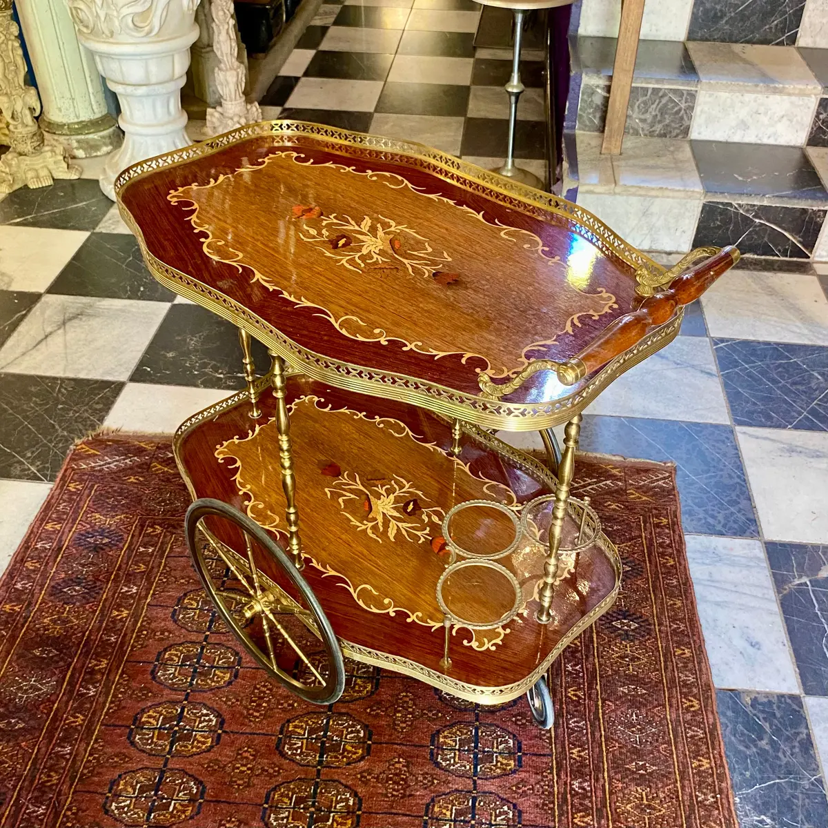 Vintage Drinks Trolley With Beautiful Inlaid Design 1