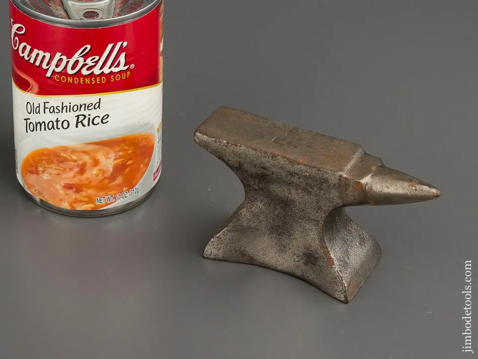 4 1/4 X 2 1/4 Inch 1.25 Pound Anvil -- 79016 1