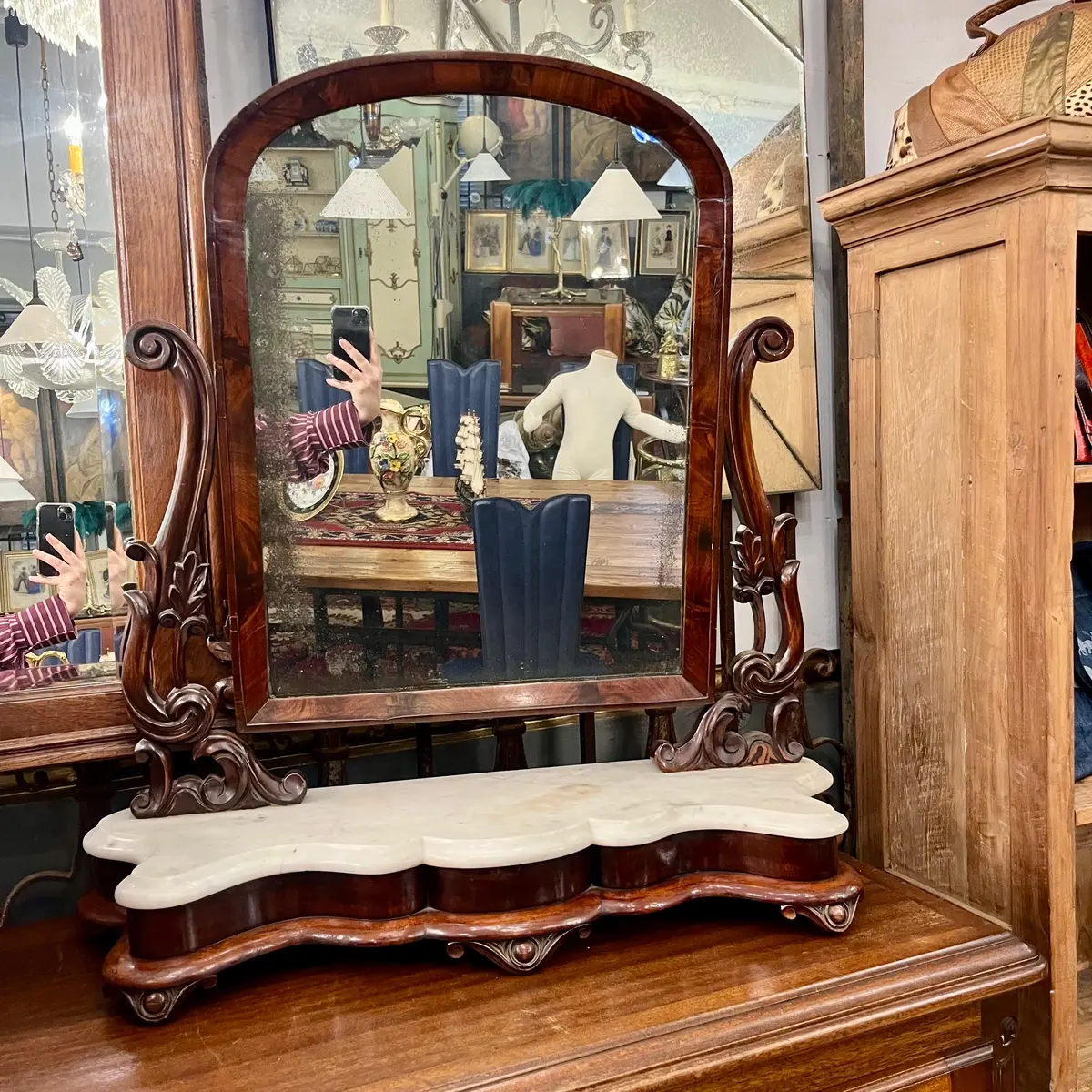 Antique Flame Mahogany Table Mirror 1