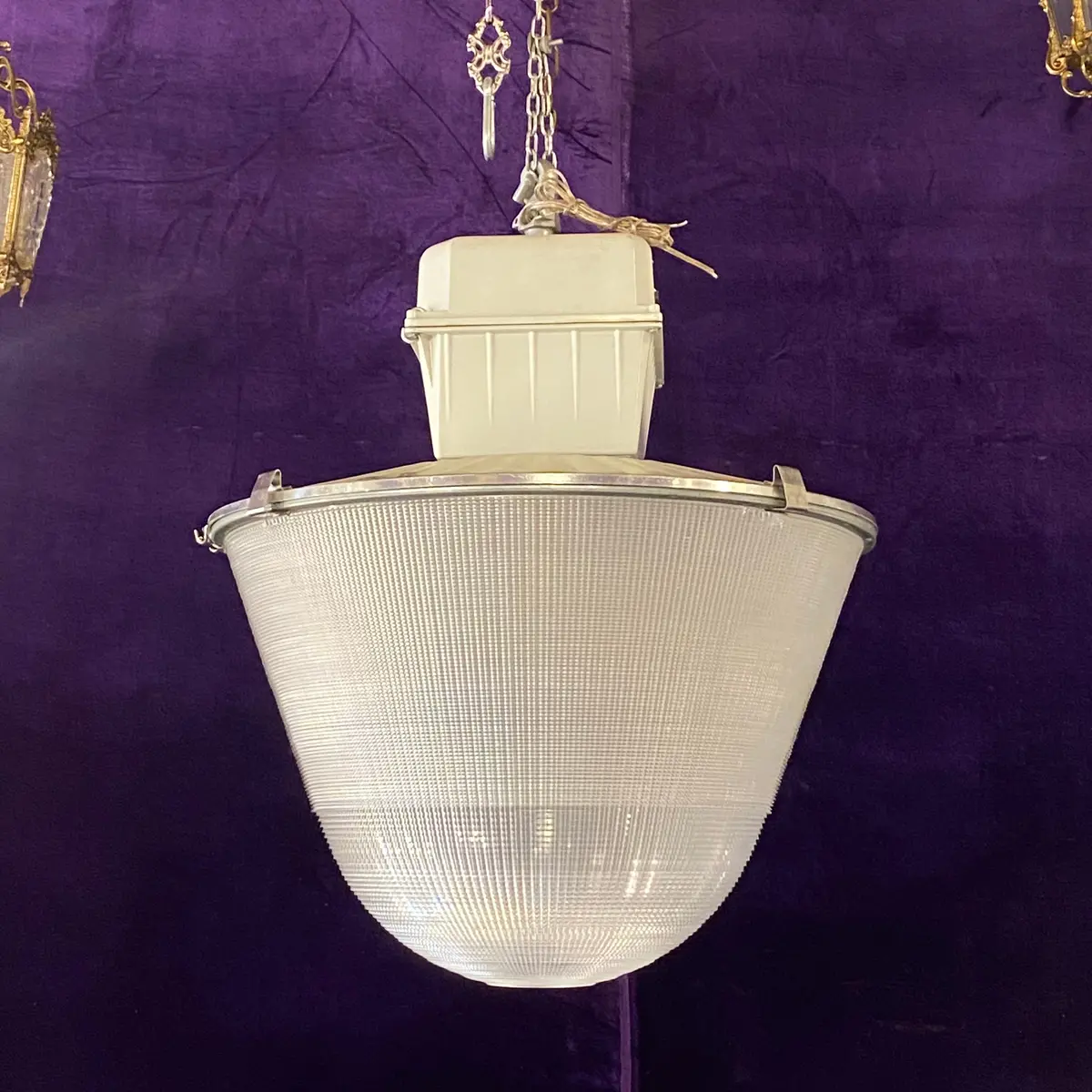 Vintage General Electric Versabeam Pendant With Holophane Glass Shade 1