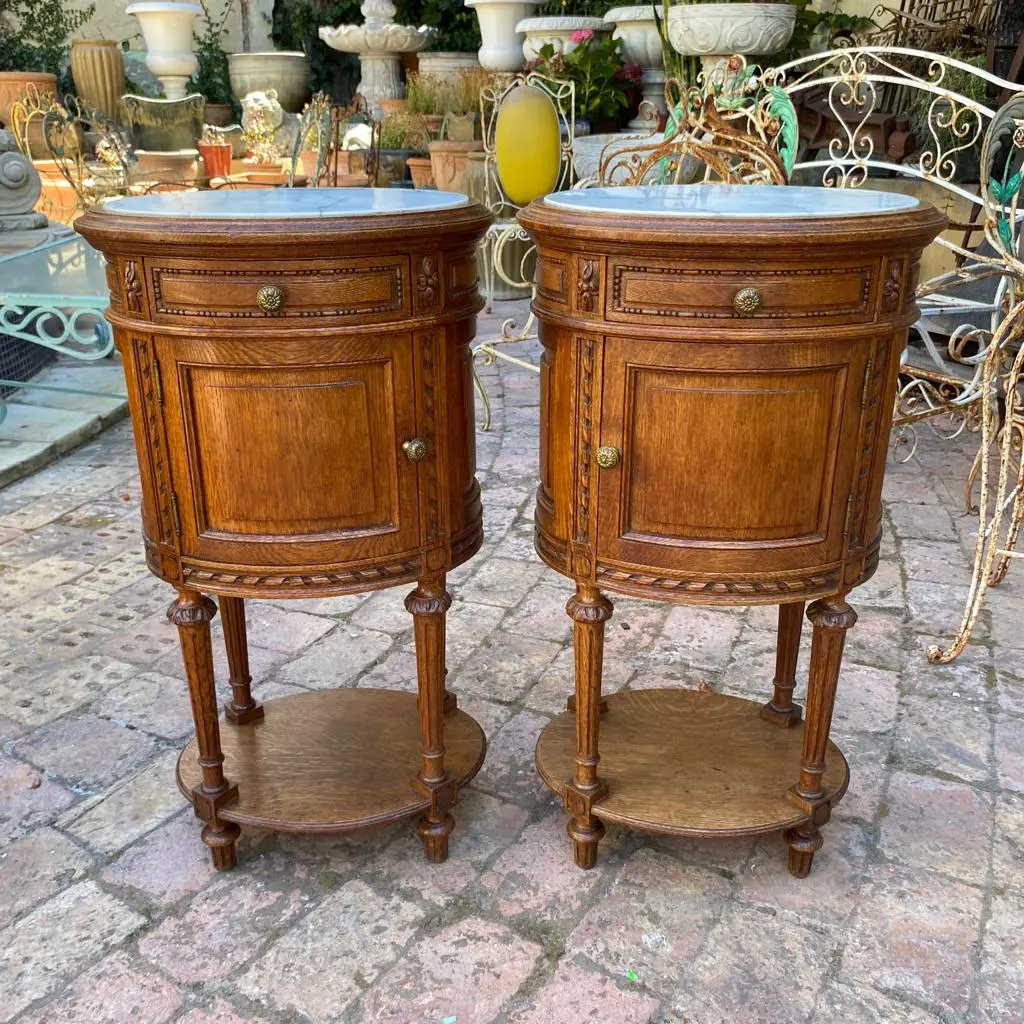 Stunning Pair Of Empire Era Bedside Pedestals - Sold 1