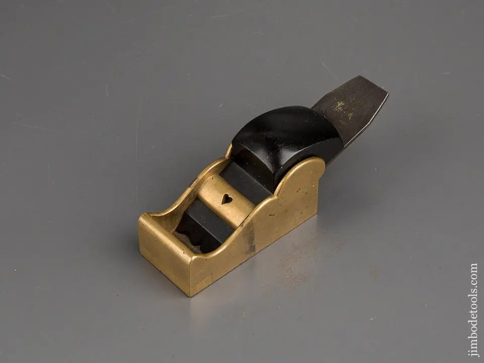Brass Chariot Plane With Heart-Pierced Bridge And Ebony Wedge - Excelsior 83638 1