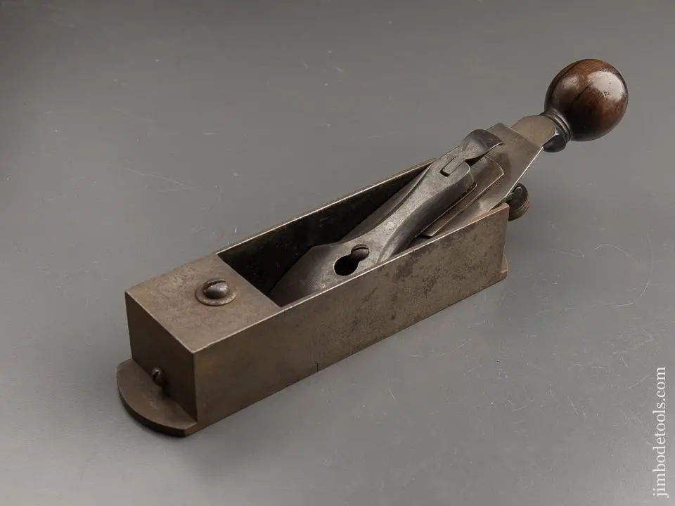 Crisp & Fine! Stanley No. 9 Cabinet Maker's Miter Plane -- 88517 1