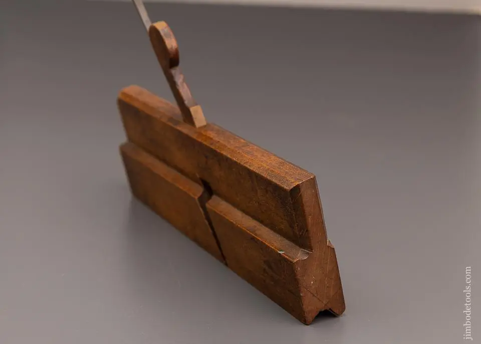 Fine Delicate Quarter Round Moulding Plane Fenced Cabinet Pitch - 94860 1