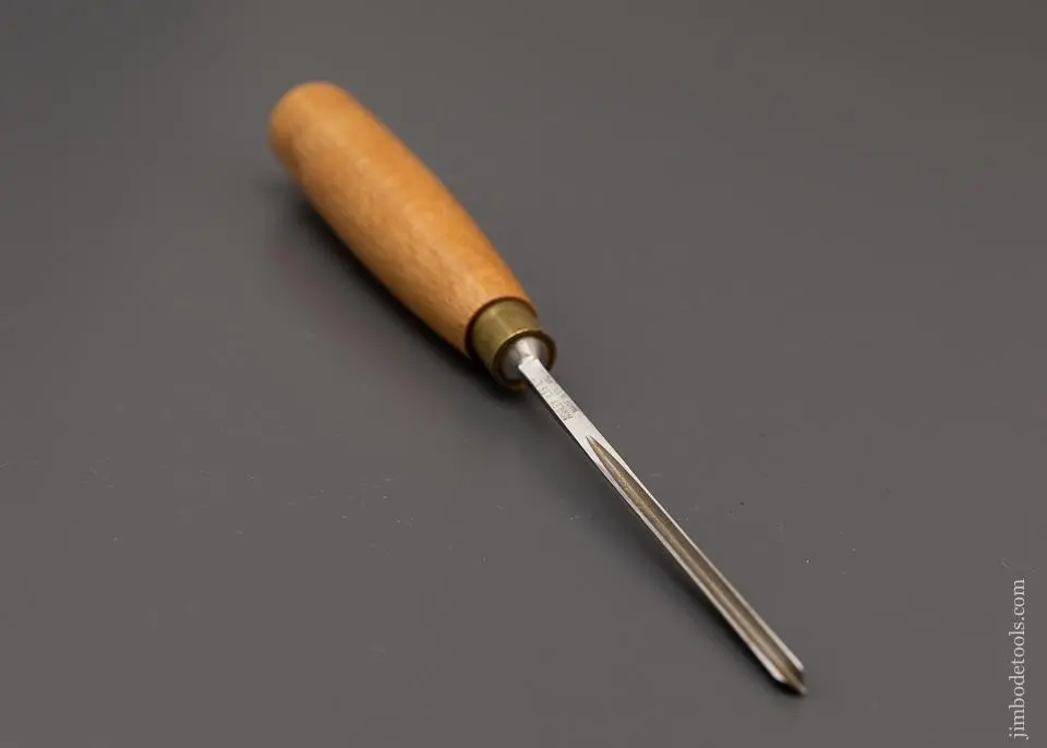 Mint Ashley Iles #39 V Gouge - 95264 1