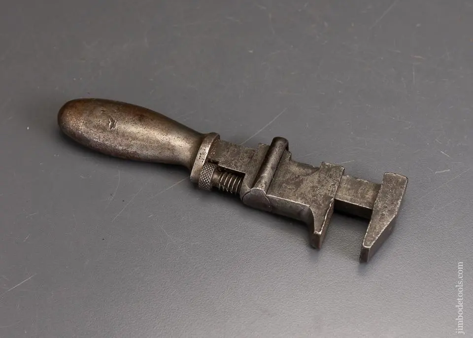 Standard Tool Co Bellows Patent Wrench - 95683 1