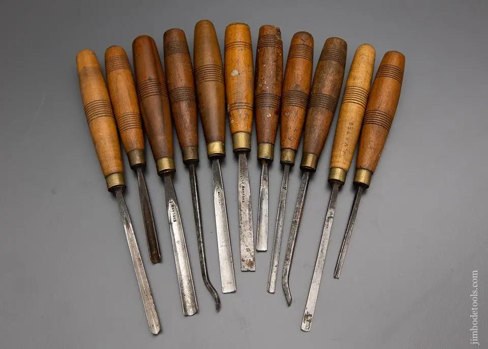 Good Set Of 11 Addis Carving Chisels - 96300 1