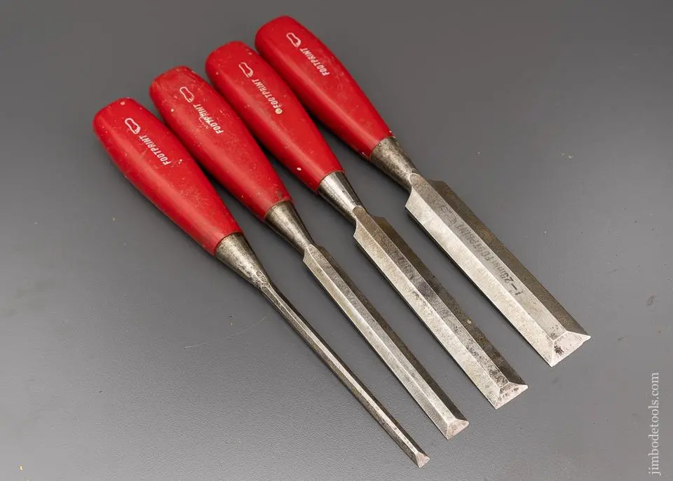 Good Set Of 4 Footprint Bevel Edged Firmer Chisels - 96321 1