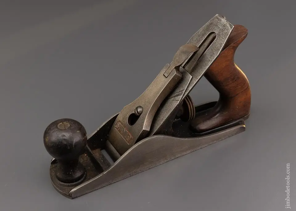 Fine Stanley No. 3 Smooth Plane - 96355 1