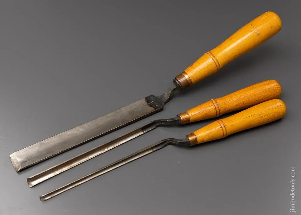 Fine Set Of 3 Pattern Maker’S Crank Neck Gouges By Buck Bros. - 96394 1