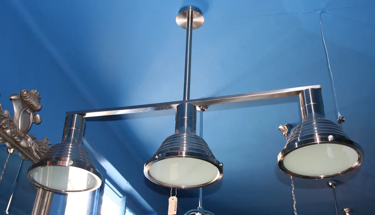Harry: Modern Hanging Trio Pendant 1