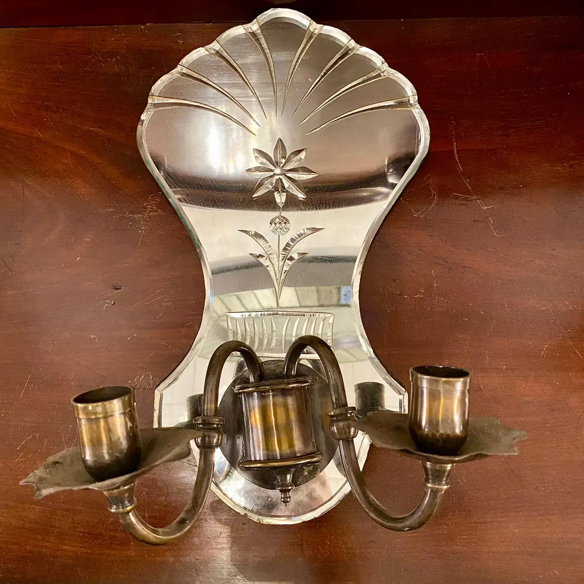 Single Mirrored Venetian Sconce 1