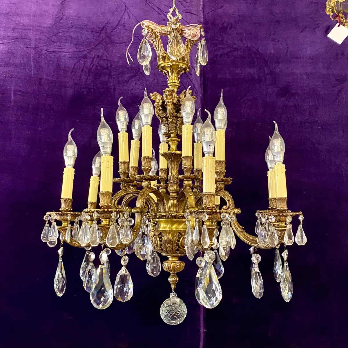 Very Rare And Special Sixteen Arm Mazarine Chandelier 1