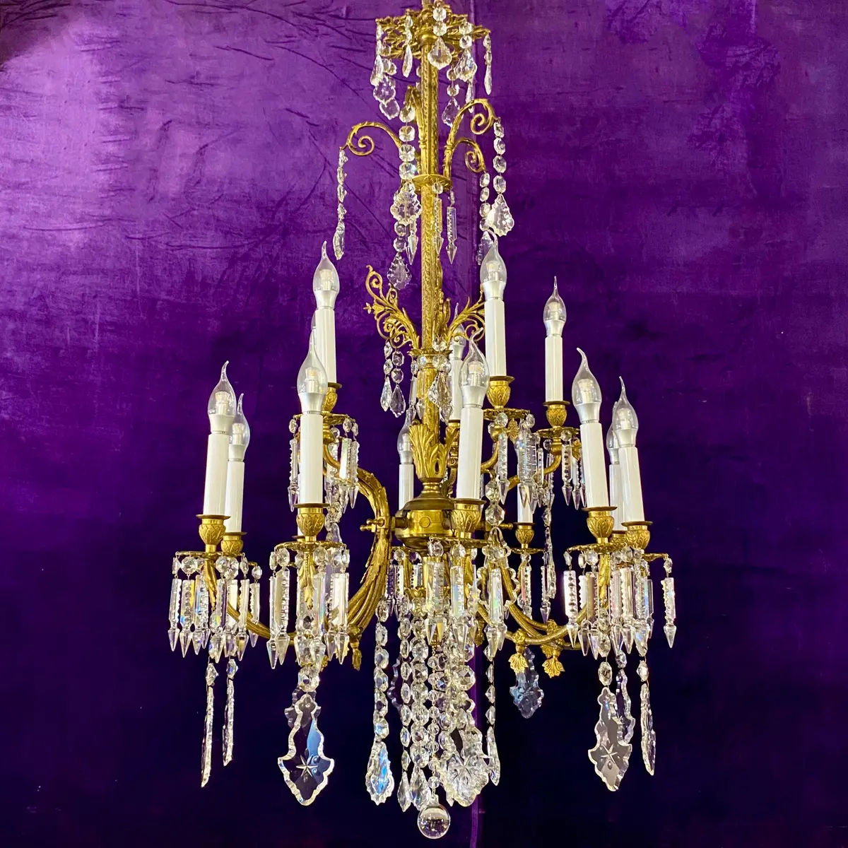 Exceptional Antique Gasolier With Original Crystals 1