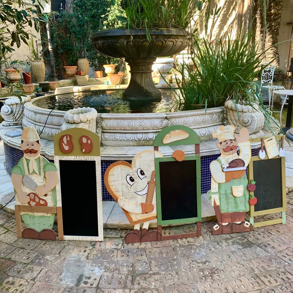 Quirky Café Chalk Boards 1