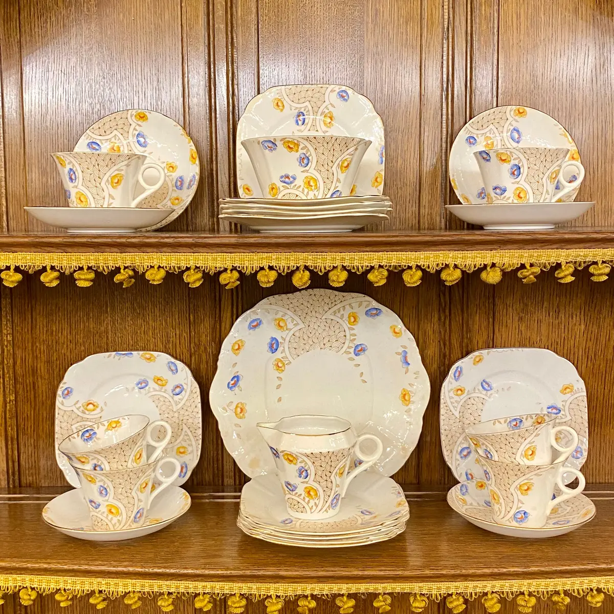 A Pretty Vintage Tea Set By Scala Of Salisbury - Sold 1