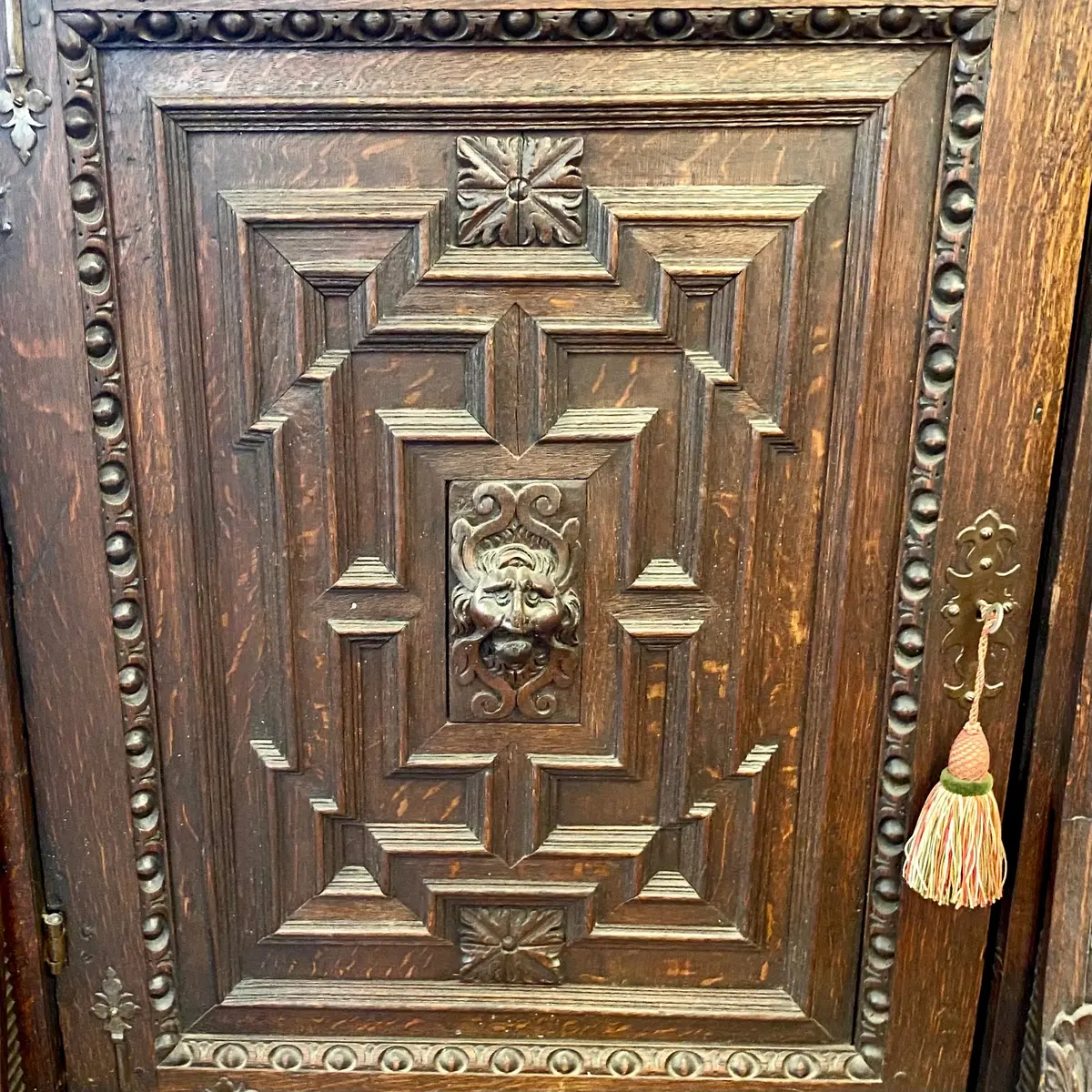 Antique French Oak Cabinet With Lion's Face Details 2