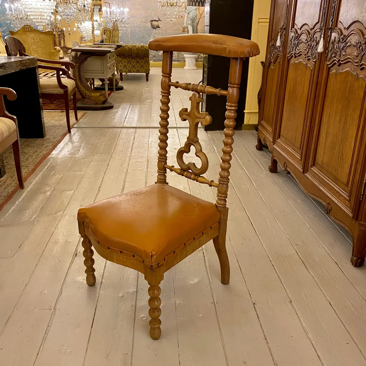 Set Of Antique Oak & Leather Chairs 1