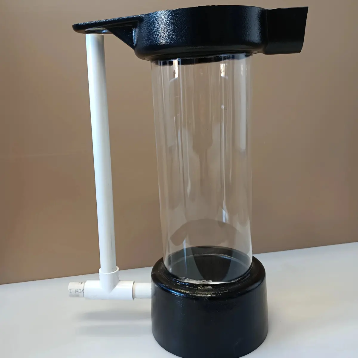 Eagar Upwelling Fish Egg Incubator, 6" Diameter 1