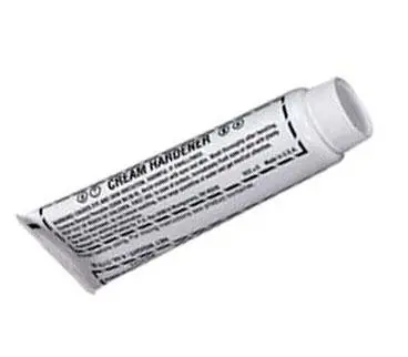 Benzol Peroxide Hardener: 77Gm Blue Polyester Filler, Putty, Bog Hardener 3M Septone Rage 1