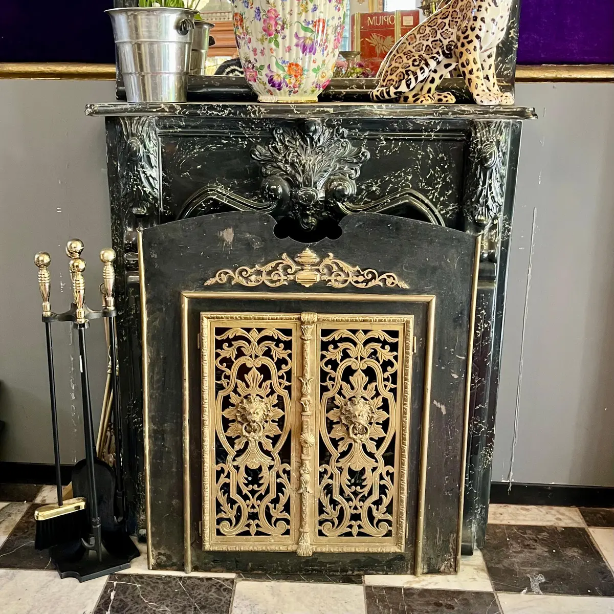 Antique French Black Enamel And Brass Fire Screen 1