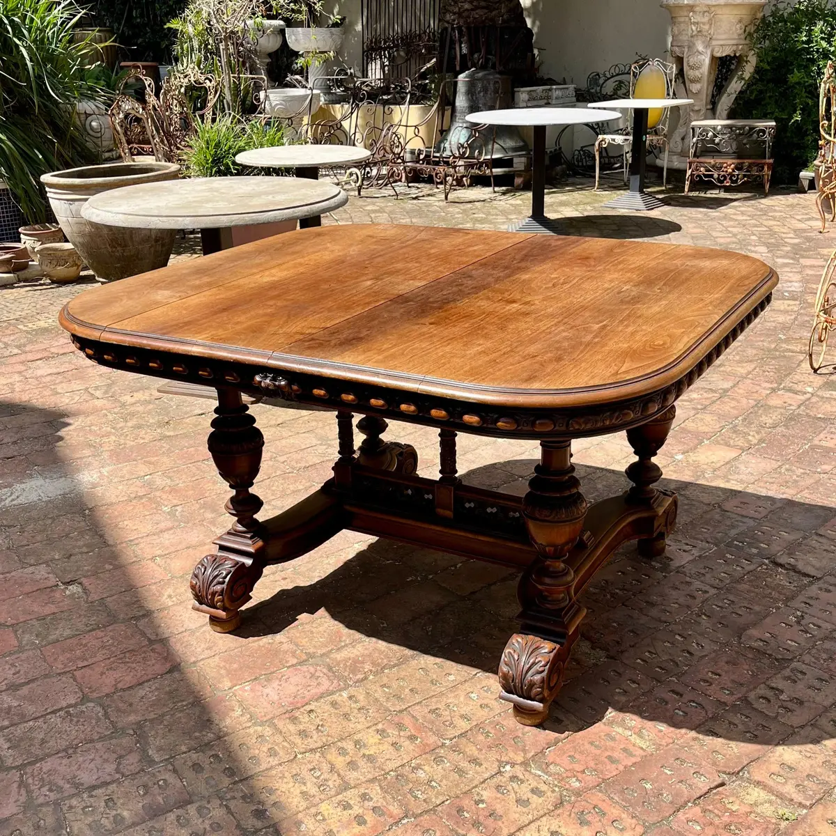 Large Antique Oak Dining Table With Carved Detailing, Late 19Th Century 1