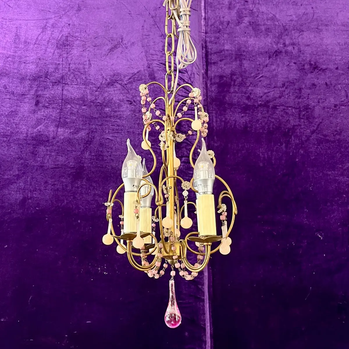 Mid-Century Italian Gilt Metal Chandelier With Pink Glass Beads 1