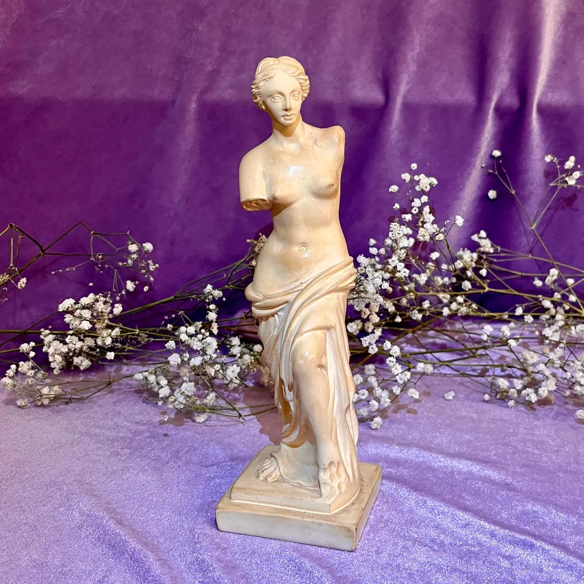 Venus De Milo Style Classical Statue 1